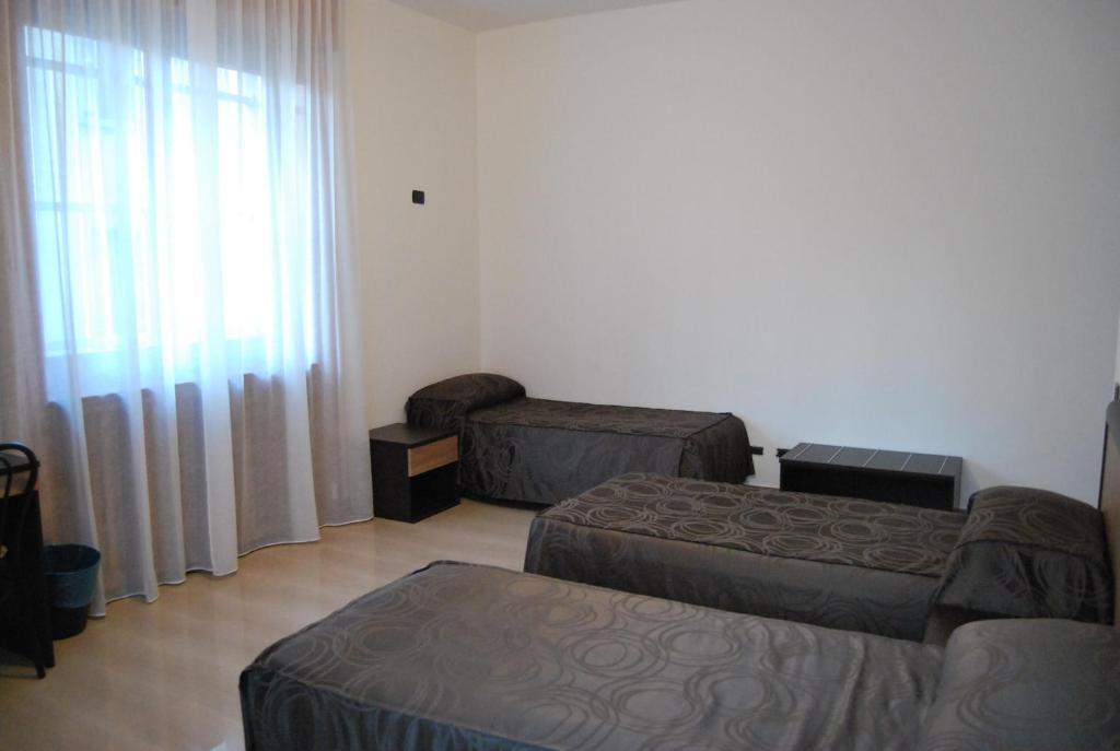Villamelchiorre 1 Milano Phòng bức ảnh