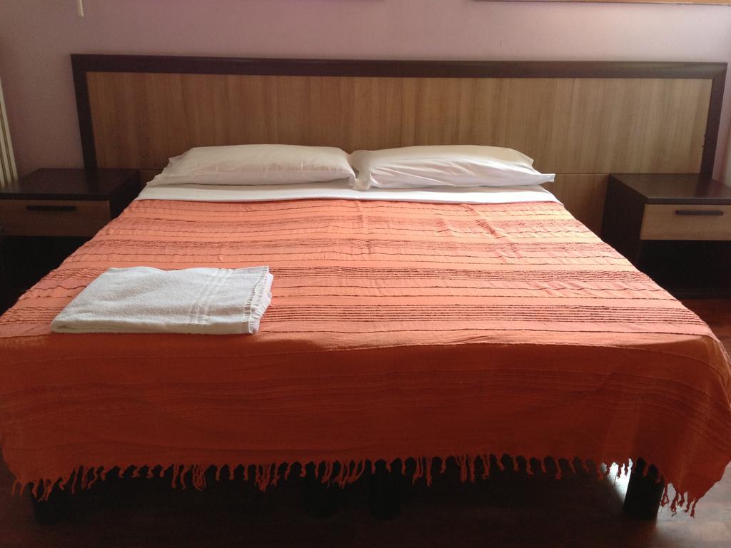 Villamelchiorre 1 Milano Phòng bức ảnh